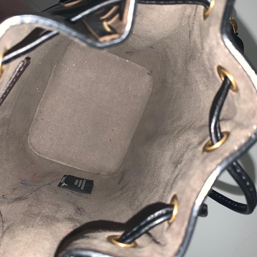 Fendi bucket bag mon tresor - Picture 9 of 10